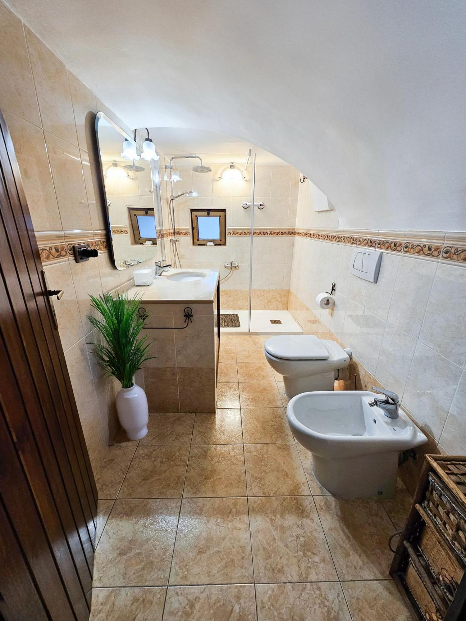 Cozy Classical Residence In The City Center Bari Exterior photo